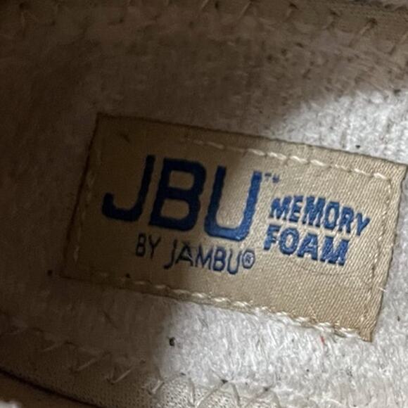 JBU by Jambu Crimson Memory Foam Red Buffalo Plaid Slip on Shoes Size 7.5M - Picture 4 of 10